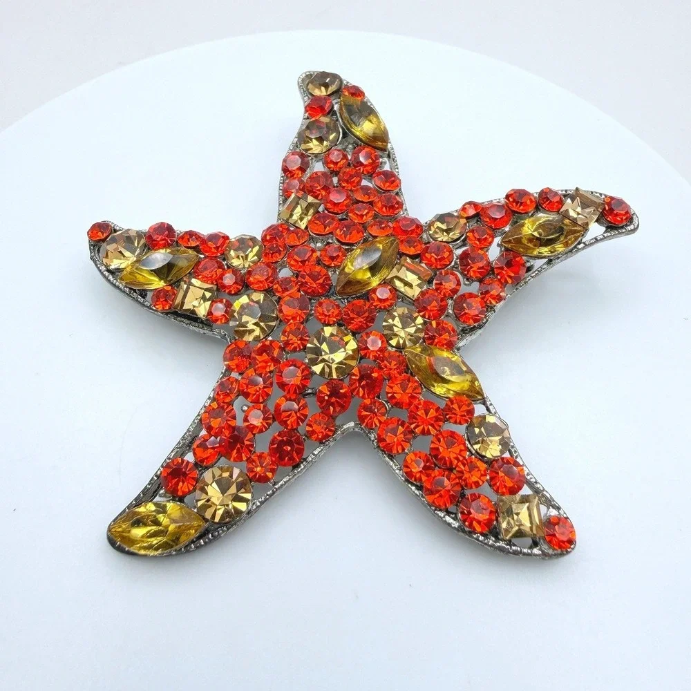 Vintage Red Yellow Rhinestones Silver-Tone‎ Aluminium Starfish-Shaped Brooch Pin